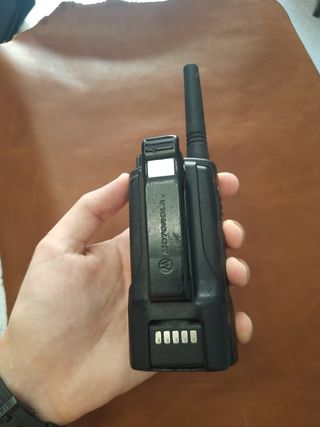 Motorola XT420 professional portable radio walkie
