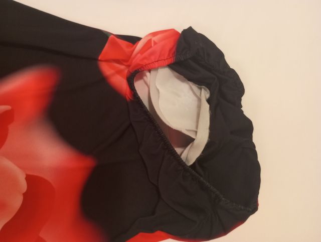 Vestito tubino fiori rossi