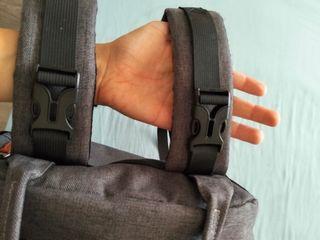 Mochila portabebés con correas