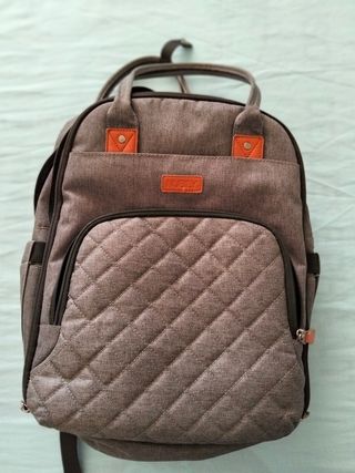 Mochila portabebés con correas
