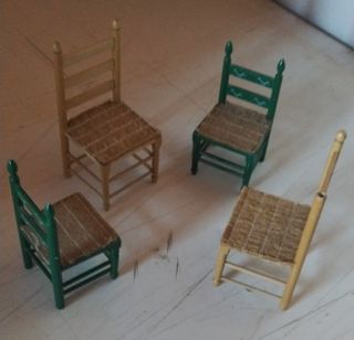 4 Sillas miniatura casa muñecas