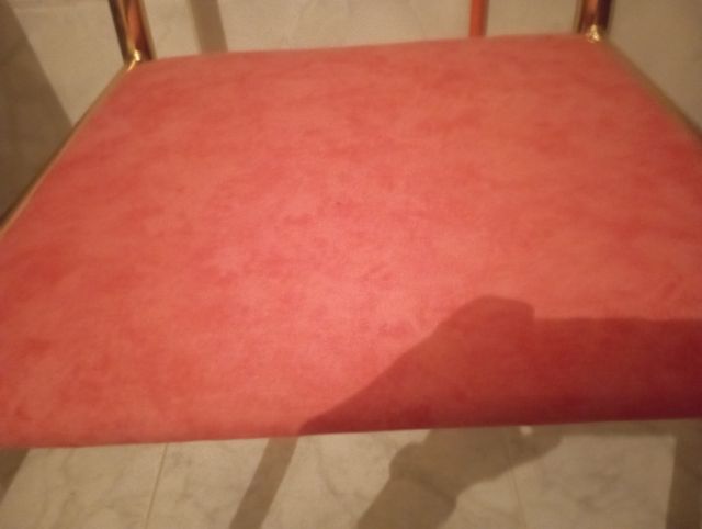 Silla vintage dorada y anaranjada años 70