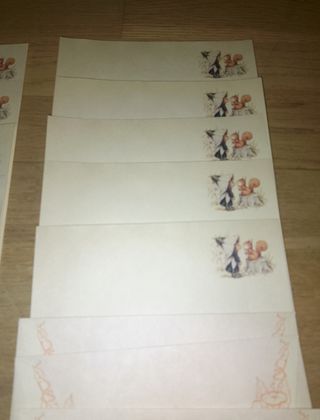 Cartas perfumadas 
Carpetillas sin abrir.