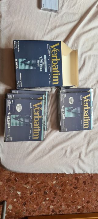 Lote Discos Verbatim MO 1.3GB de 5.25" regrabables