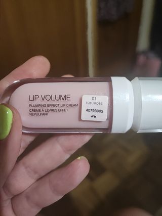 Brillo de labios Kiko 