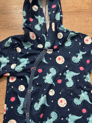 Pijama bebé dinosaurio espacial