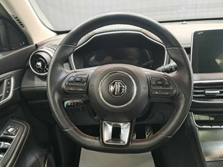 MG eHS 1.5T-GDI PHEV Luxury