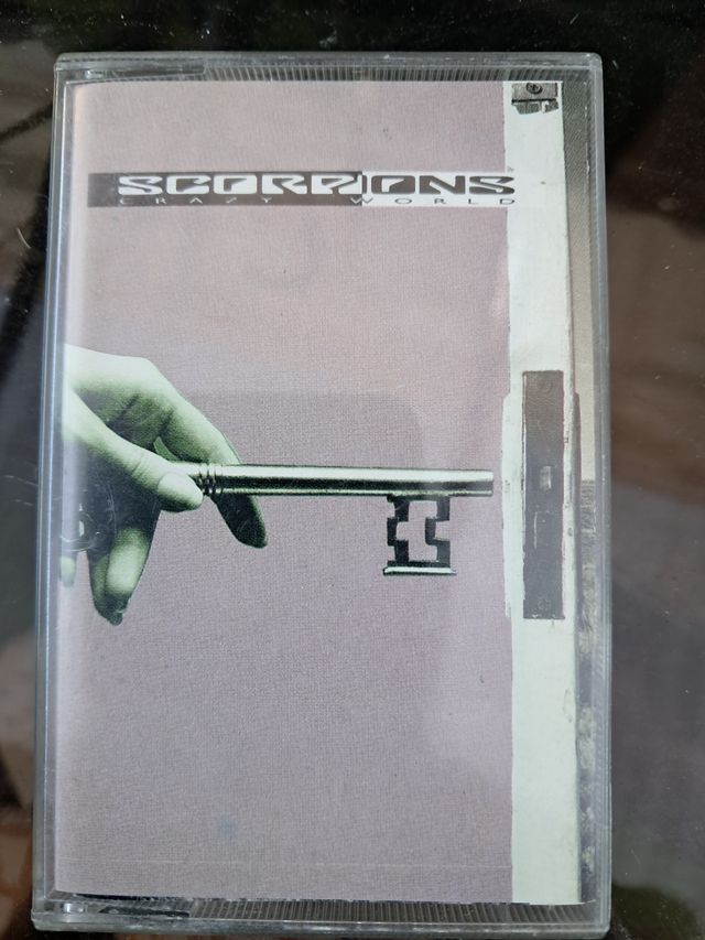 Scorpions - Crazy World Cassette