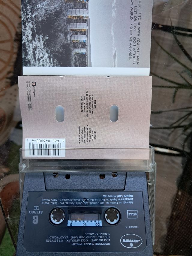 Scorpions - Crazy World Cassette