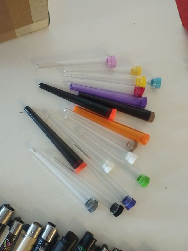 42 Mecheros Clipper + 17 tubos