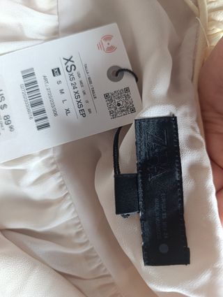 Vestido Zara amarillo corto