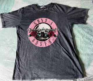 Camiseta Guns N' Roses Stradivarius
