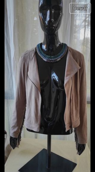 Cazadora tipo antelina beige flecosNUEVA