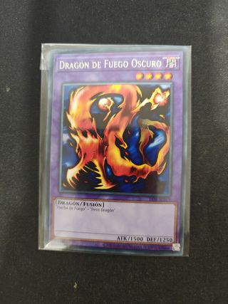 YuGiOh! Carta Dragón Fuego Oscuro
