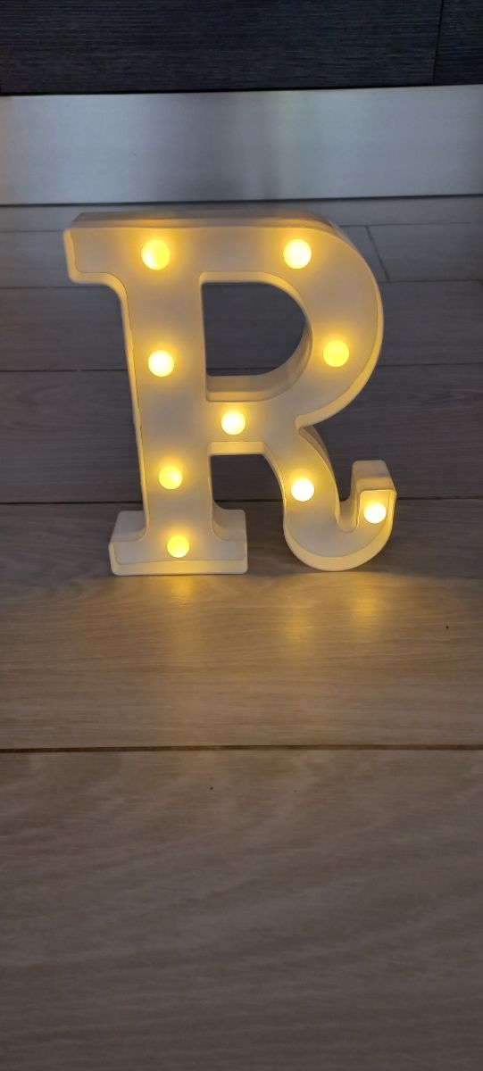 Lettere luminose LED ( 8€ a lettera singola)
