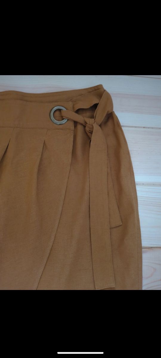 Falda mostaza Promod