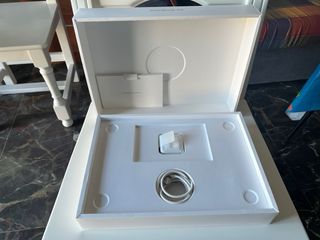 MacBook Air M3 512GB - Plata