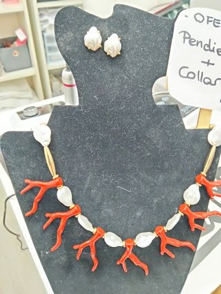 Collar y pendientes coral rojo perla