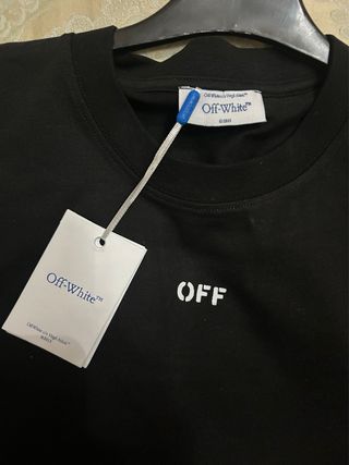 T-shirt Off-White nera taglia M