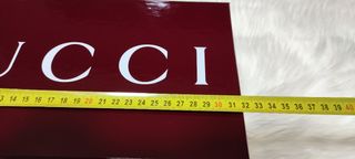 Caja y bolsa Gucci