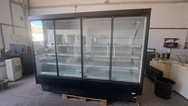 Vitrina frigorífica 4 puertas