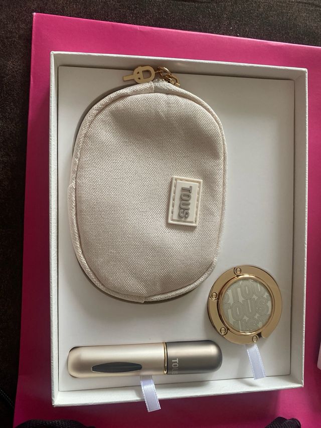 Caja regalo Tous - Blanca y rosa