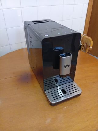 Cafetera Beko - Máquina Espresso