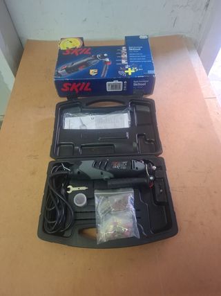 SKIL HERRAMIENTA MULTIFUNCION NUEVA TIPO "DREMEL"