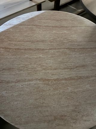 Tavolo Sklum - marmo beige