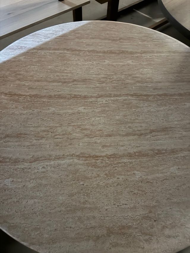 Tavolo Sklum - marmo beige