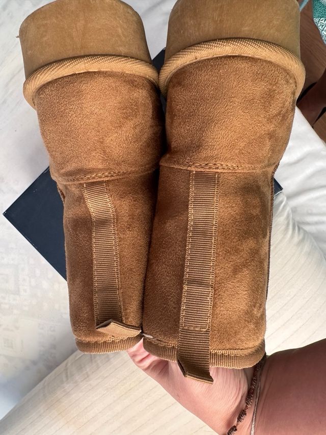 Botas Marrón - Piel Sintética