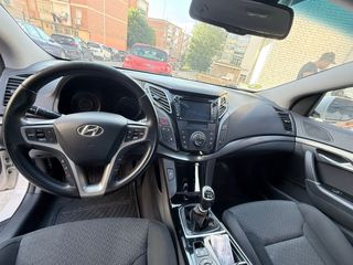 Hyundai i40 2012
