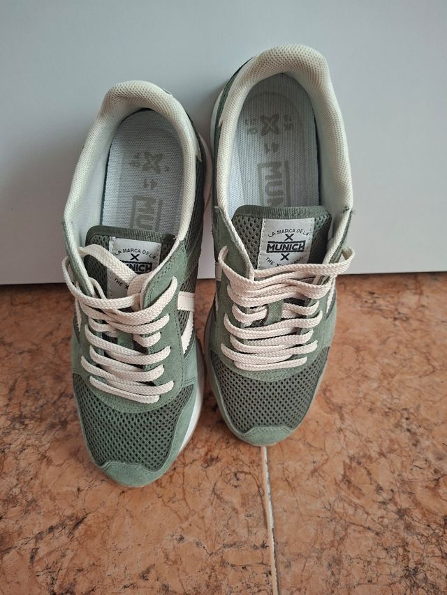 Zapatillas deportivas verdes