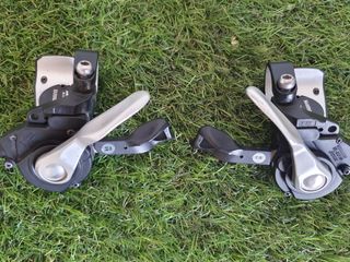Shimano Deore XT 9x3v Pulsadores