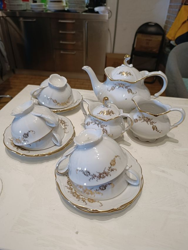 Servizio tè porcellana oro e bianco