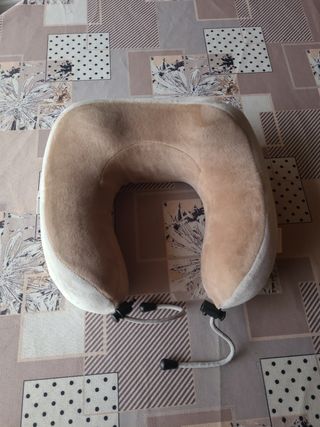 Almohada Cuello U - Beige