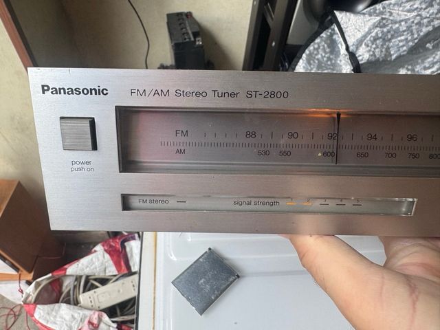 Tuner Stereo Panasonic ST-2800