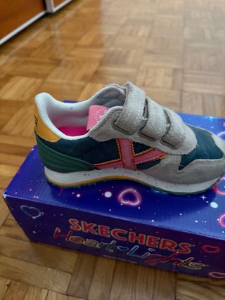Scarpe Skechers Heart Lights bimba