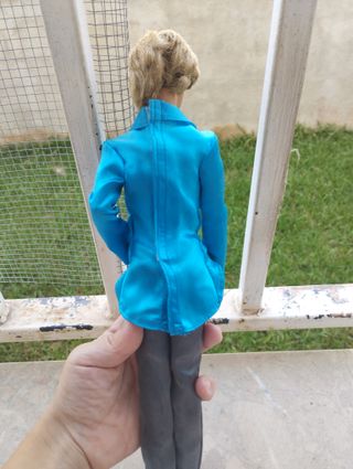 Muñeco Liam Barbie: princesa y estrella del pop