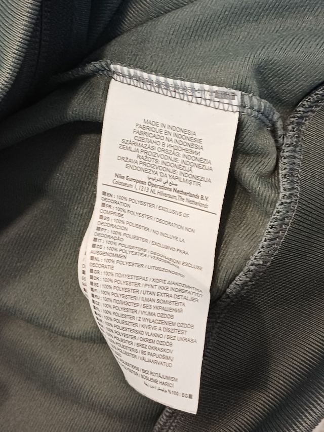 2000's Vintage Black Green Track Jacket Nike