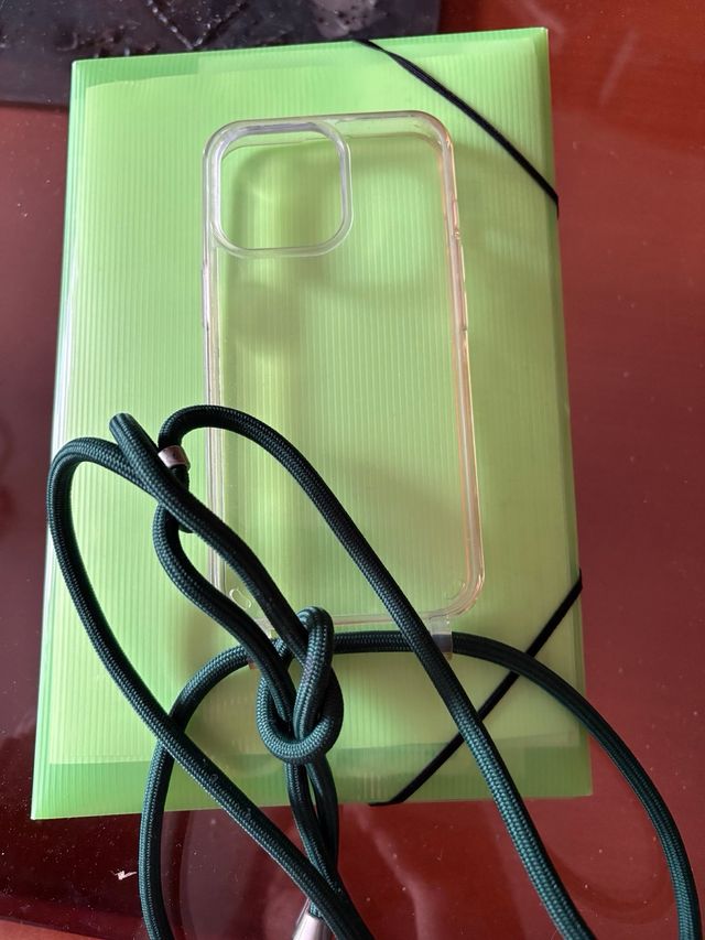 Fundas y cables USB para IPhone 13 PRO