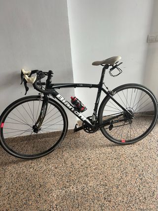 BICICLETA DE CARRETERA BIANCHI