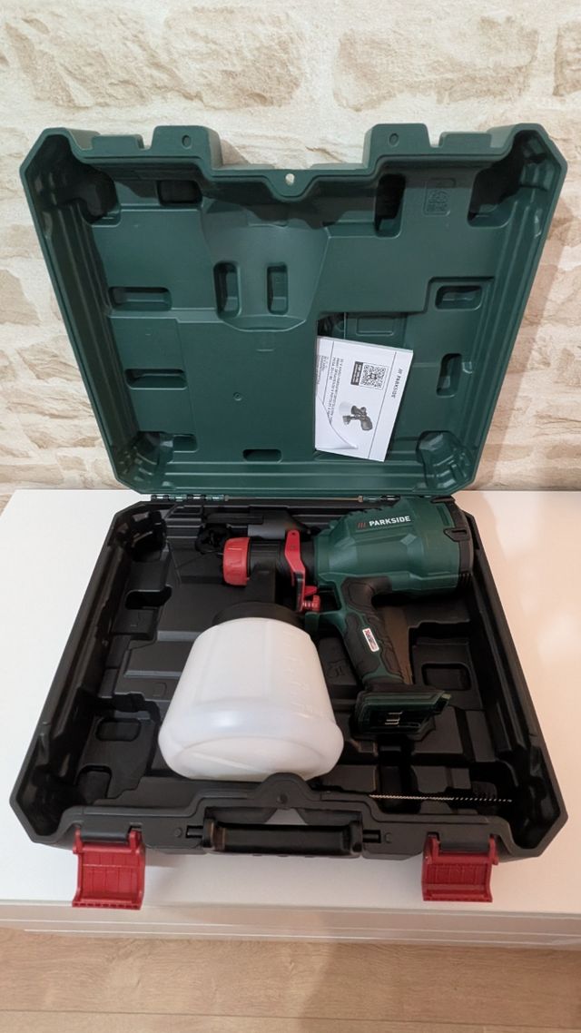 Pistola pintura Parkside a batería