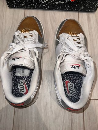 Nike Dunk Low Metálicas Doradas y Plateadas