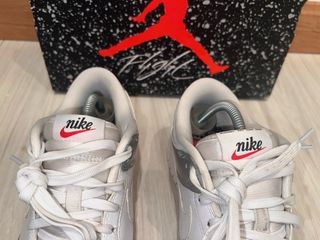 Nike Dunk Low Metálicas Doradas y Plateadas