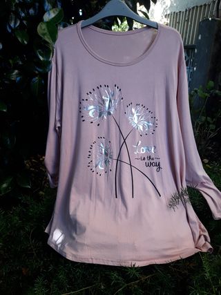 Camiseta rosa - corte evasé