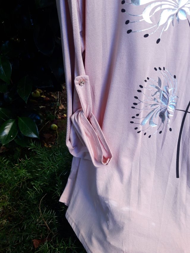 Camiseta rosa - corte evasé