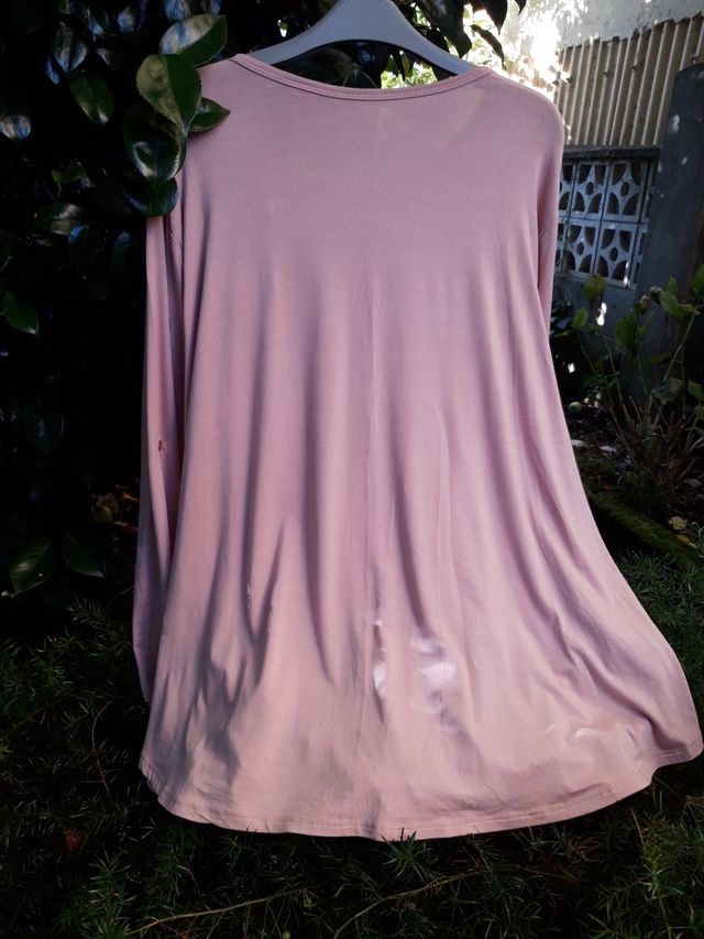 Camiseta rosa - corte evasé