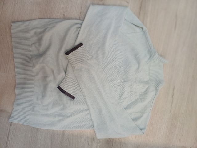 2000's light turtleneck tommy hilfiger sweater