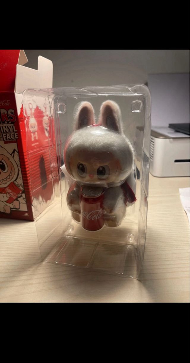 Labubu Coca Cola 